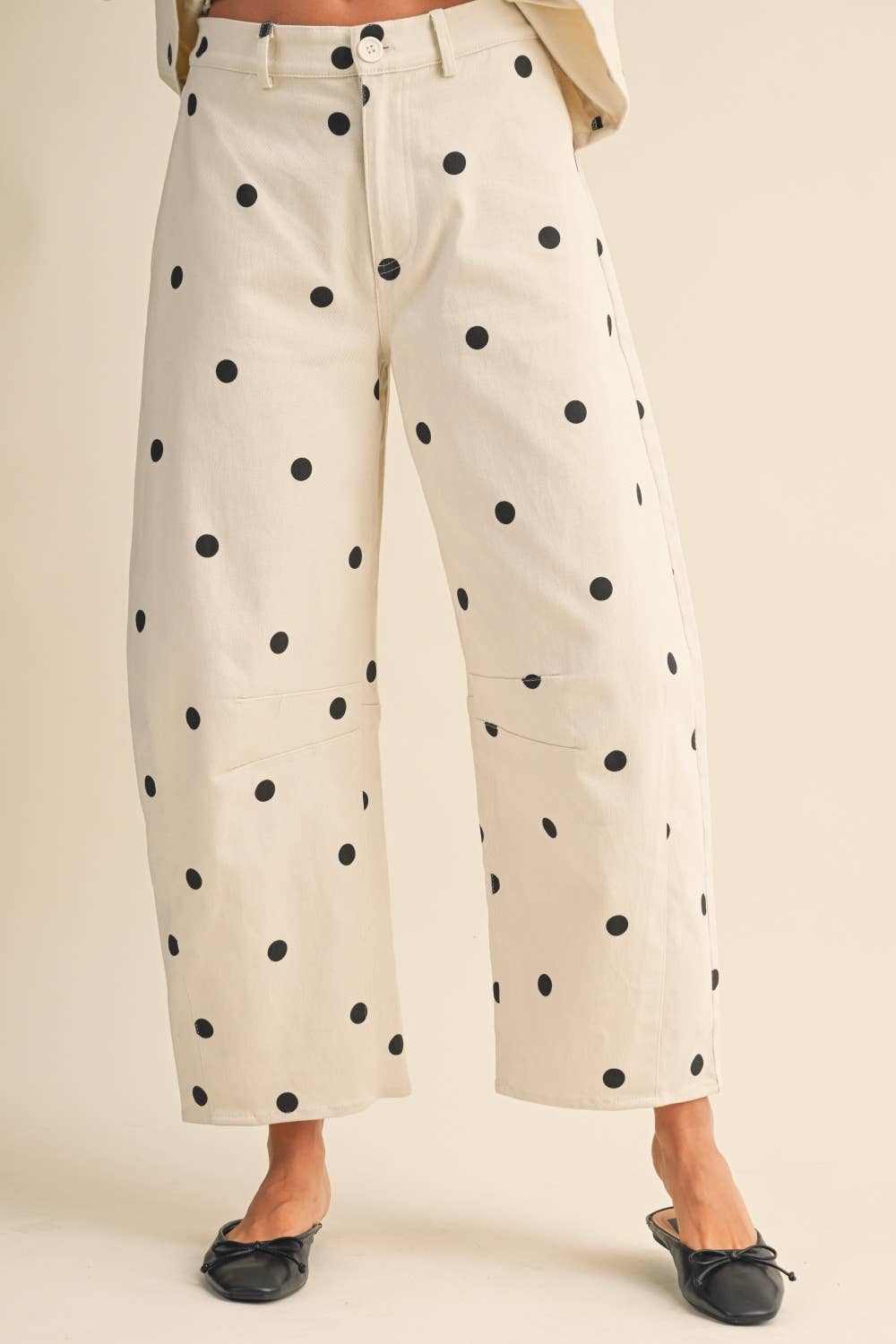 A New Arrival POLKADOT STRAPLESS PEPLUM TOP AND BARREL PANTS SET: IVORY/BLACK