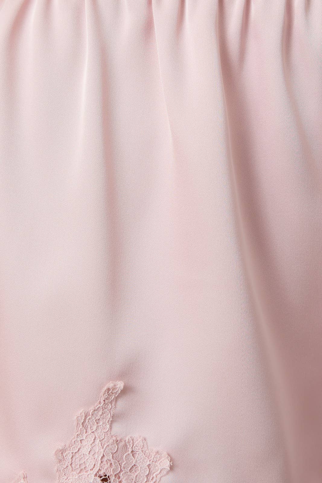 A New Arrival ELASTIC WAIST MID RISE LACE TRIM SHORTS: Pink