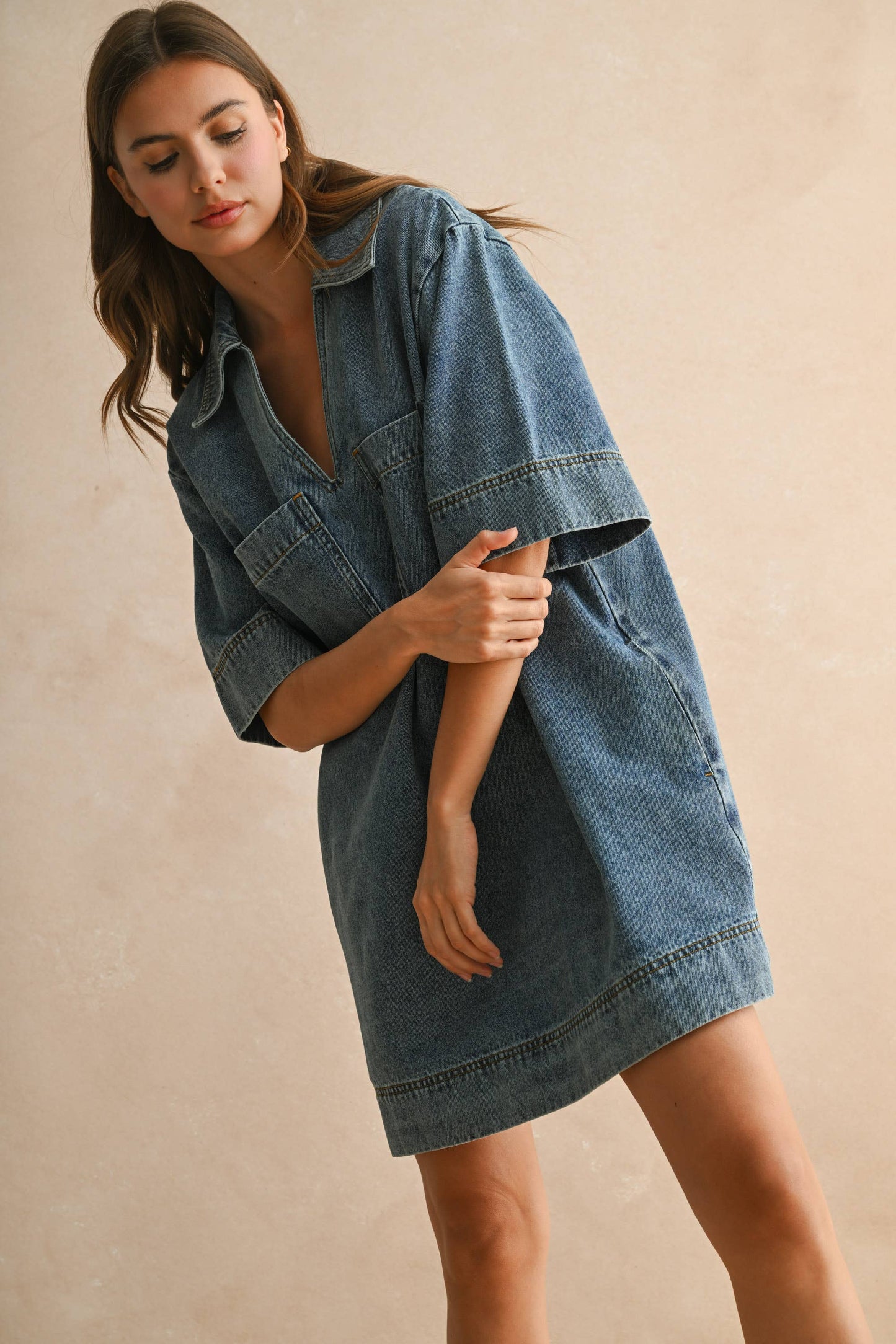 V-NECK DENIM TUNIC DRESS: DENIM