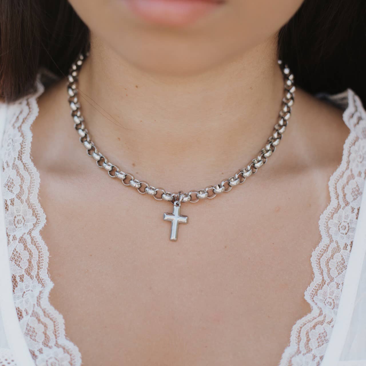 Stainless Steel Cross Necklace: 16"