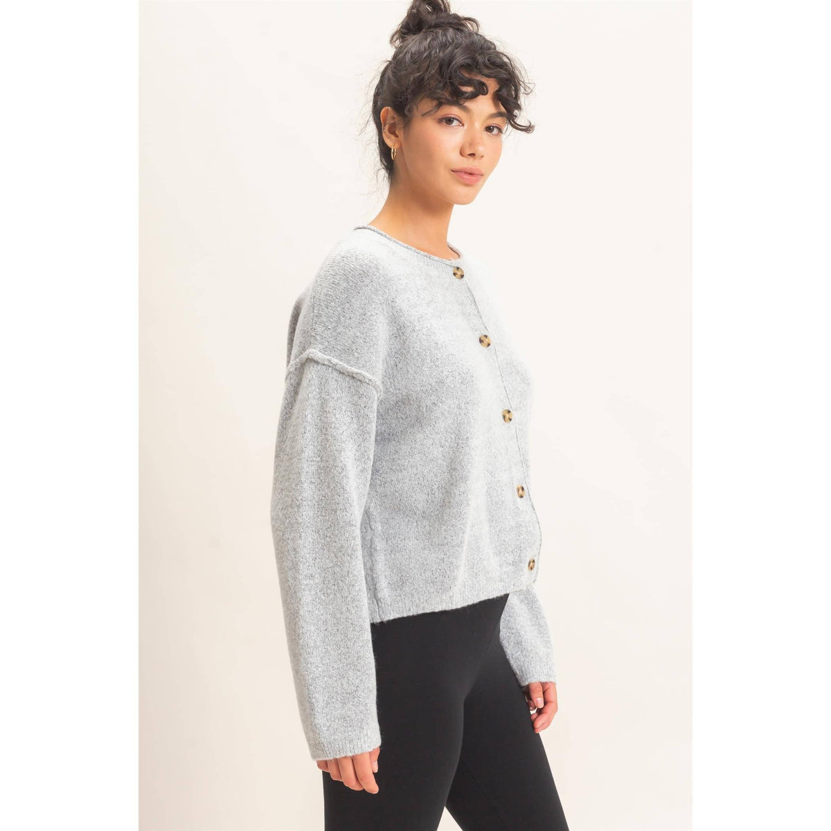A New Arrival Crew Neck Loose Fit Cardigan: HEATHER GRAY