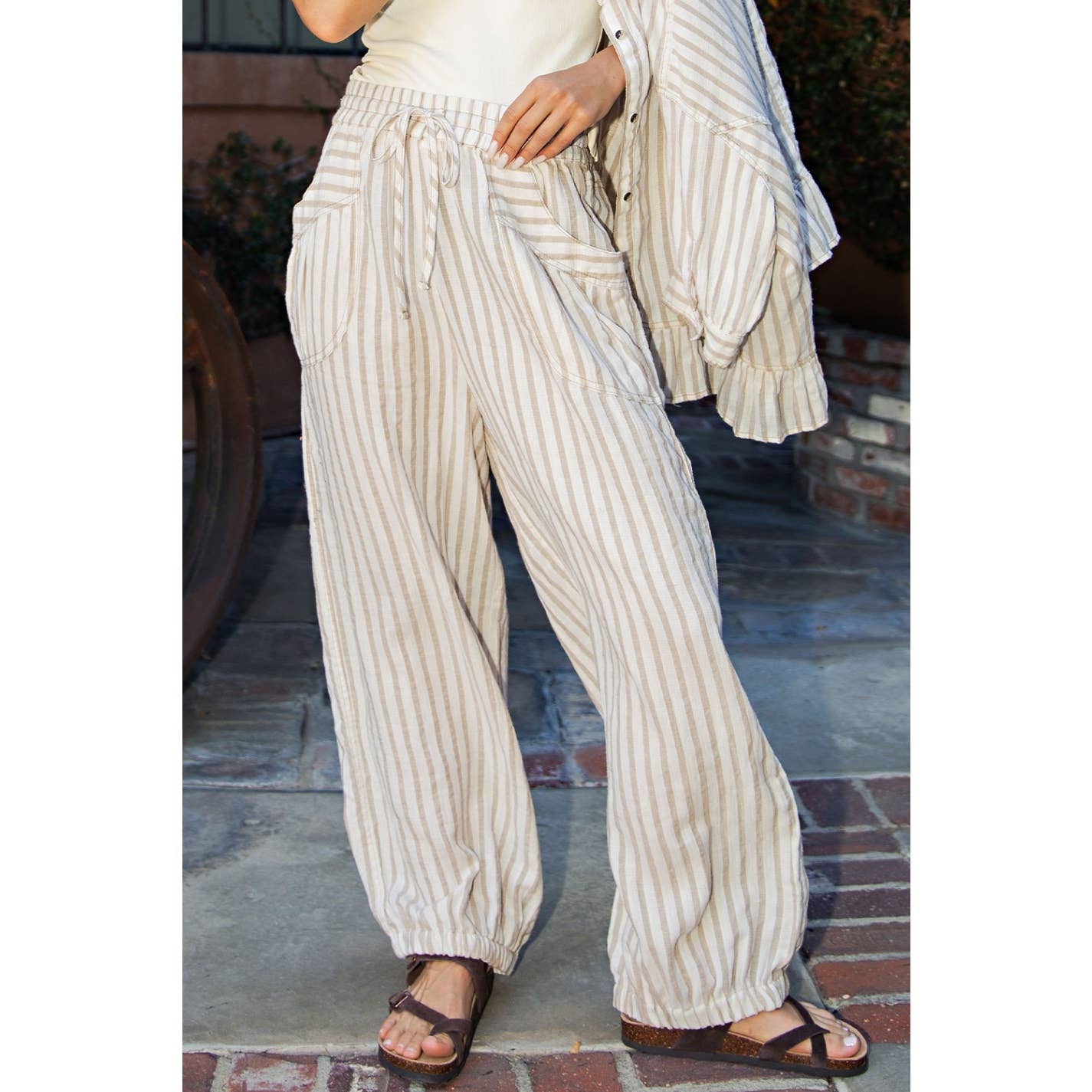 STRIPE SOFT WASH LINEN BLENDED PANTS: Taupe/Natural