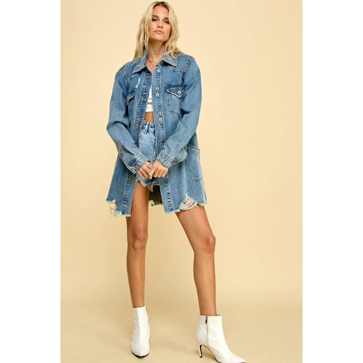 A New Arrival Medium Washed Denim Western Shirts Jacket: Medium Wash