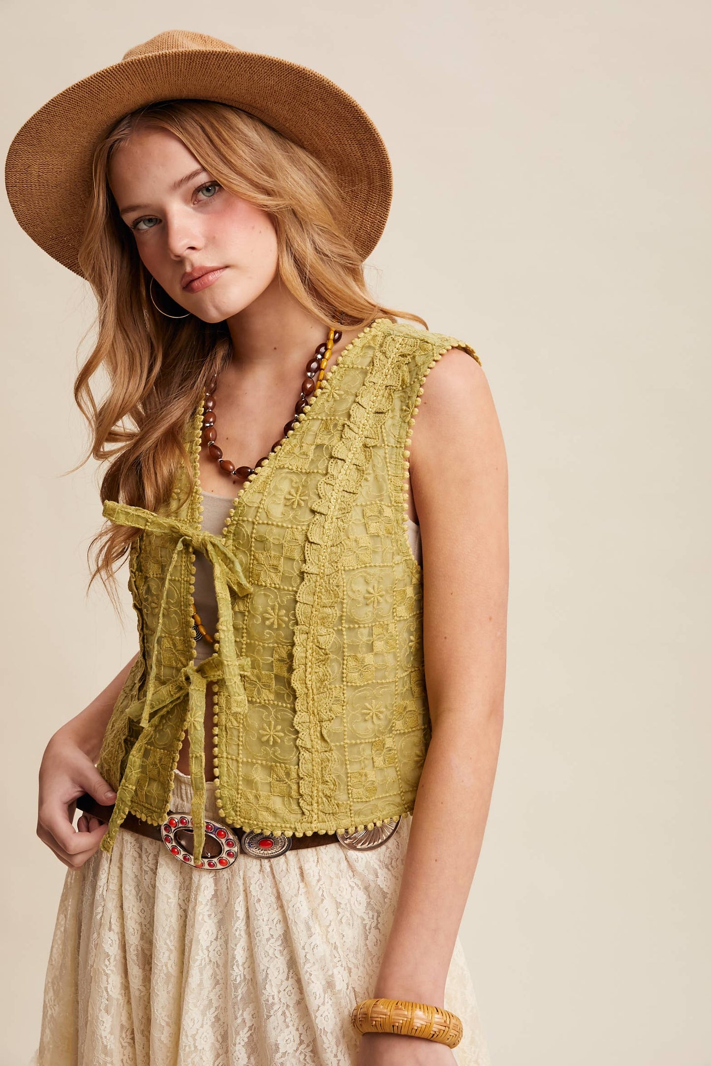 A New Arrival Embroidered Lace Tie-Front : Ecru