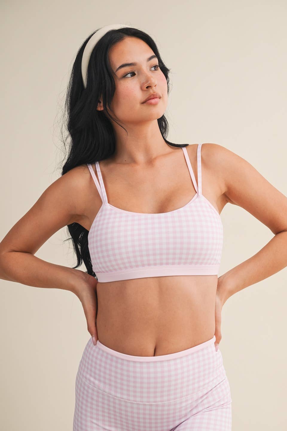 A New Arrival Gingham Print Double Layered Sports Bra: Red Gingham