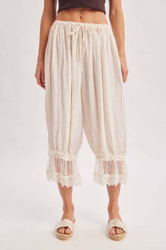 A New Arrival                  LACE TRIMMED MIDI BLOOMER PANTS: IVORY