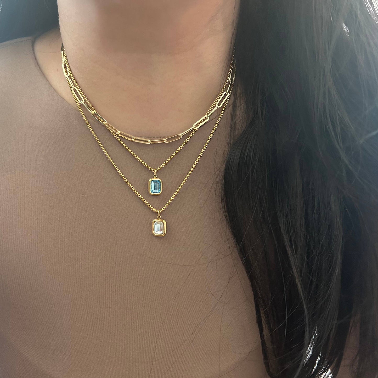 Clear Glass Pendant layering necklace 18k gold plated 
