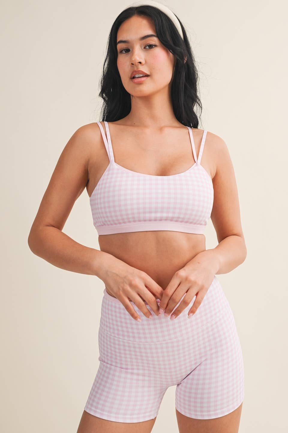 A New Arrival Gingham Print Double Layered Sports Bra: Red Gingham