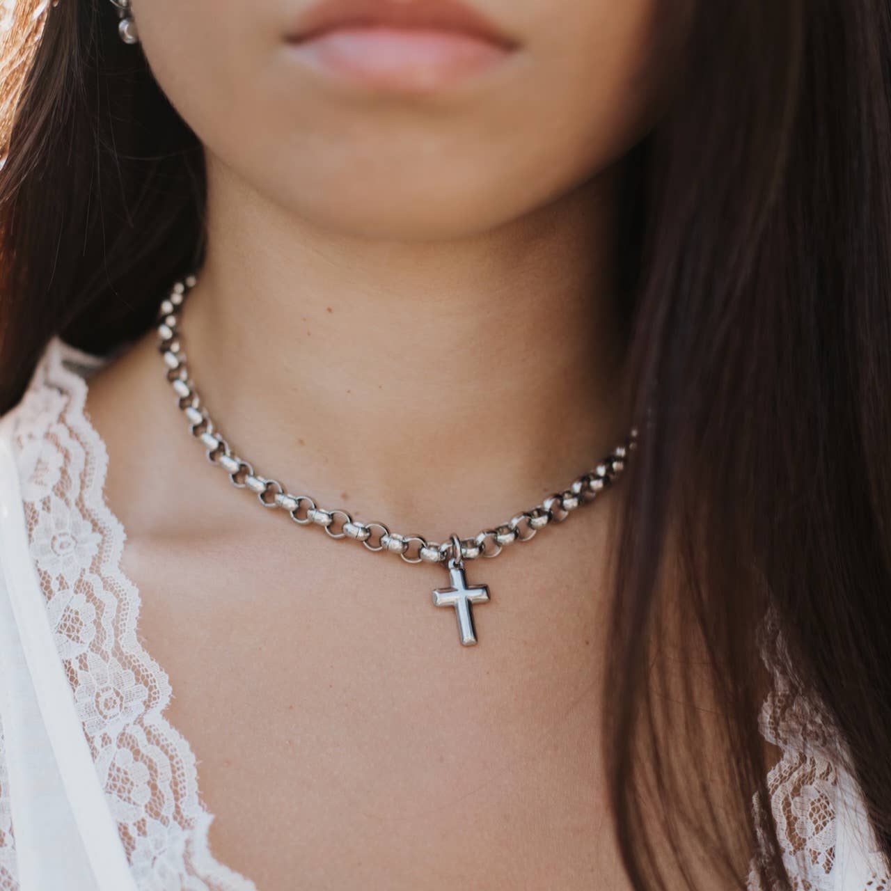 Stainless Steel Cross Necklace: 16"