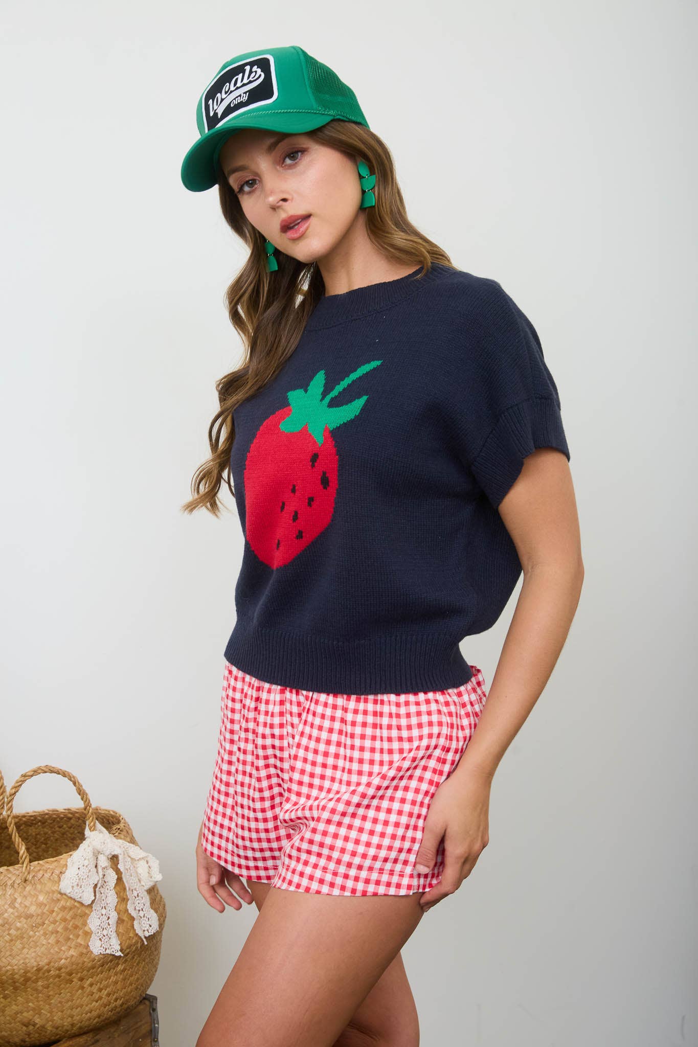 Strawberry Motif Short Sleeve Knit Pullover – Navy