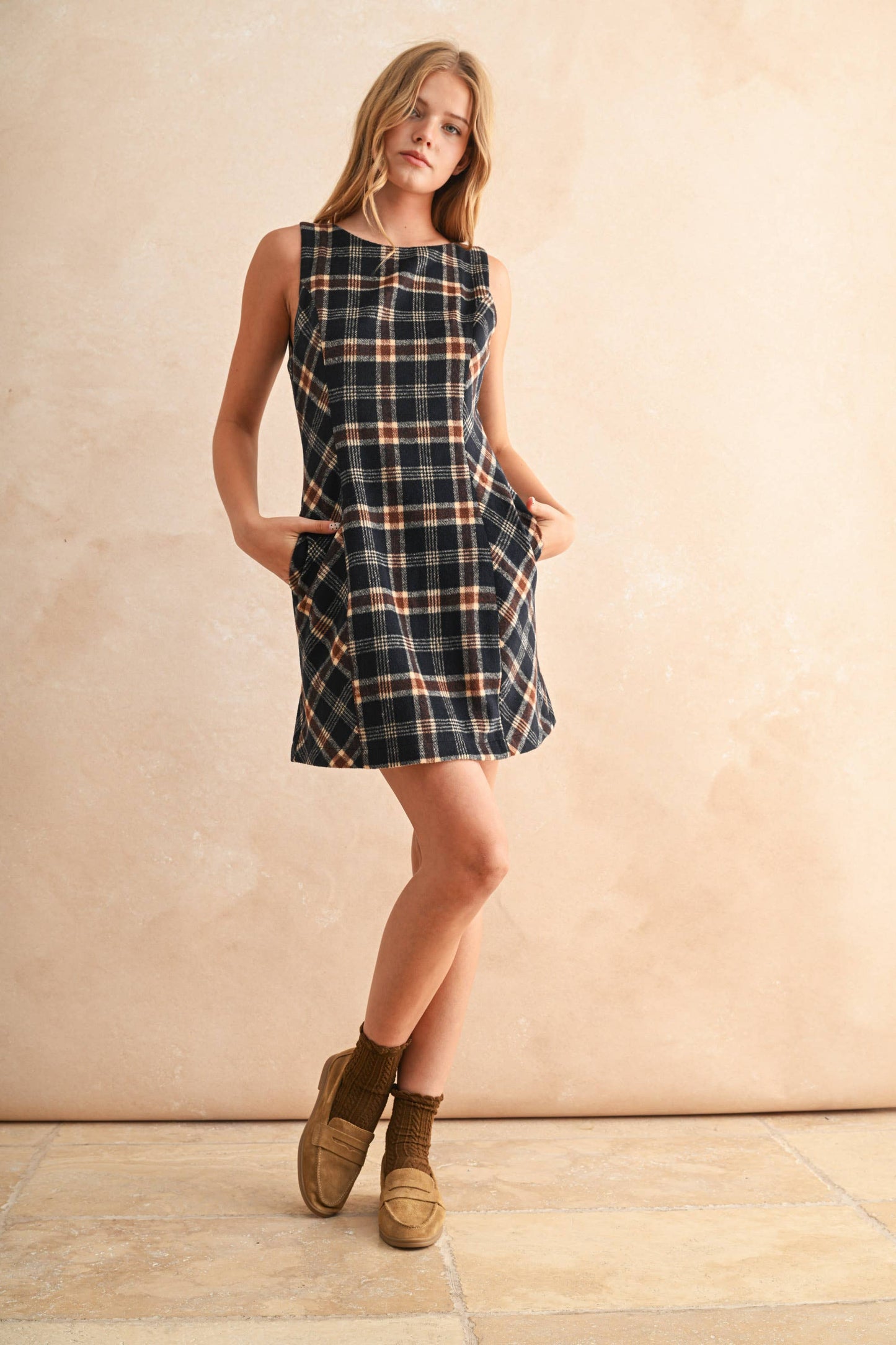 PLAID PATTERN DRESS: NAVY