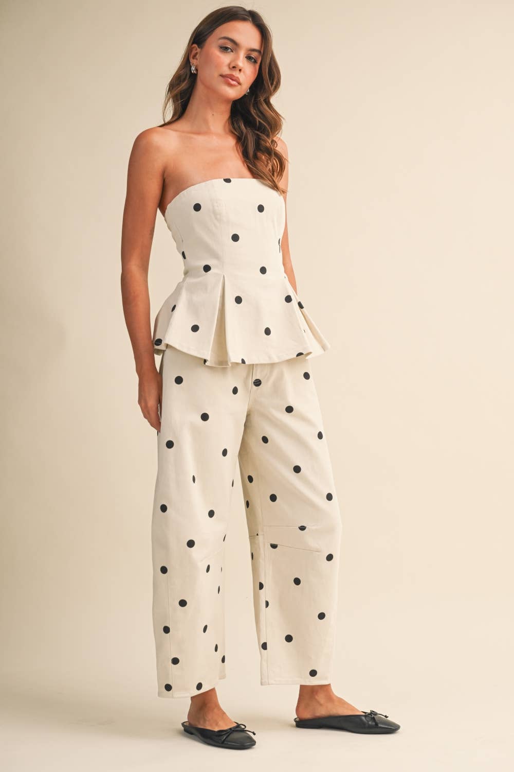 A New Arrival        POLKADOT STRAPLESS PEPLUM TOP AND BARREL PANTS SET: IVORY/BLACK