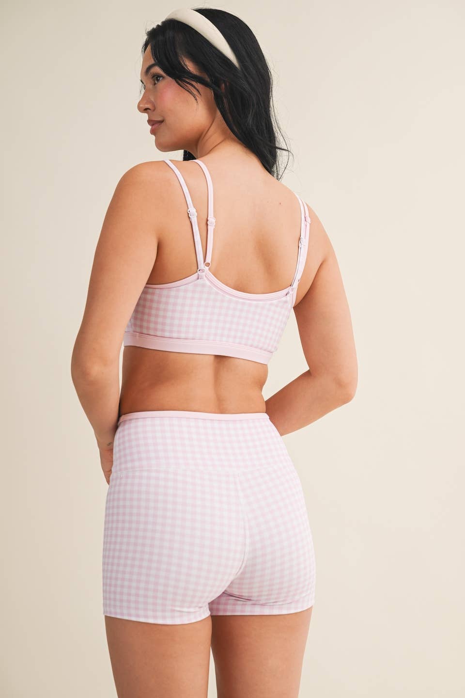 A New Arrival Gingham Print Double Layered Sports Bra: Red Gingham