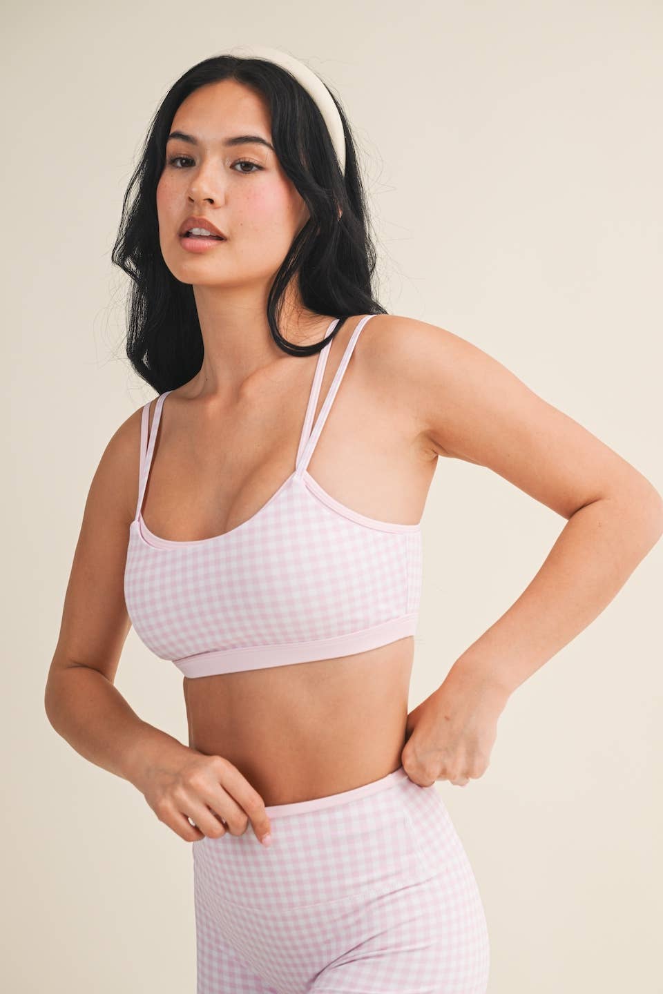 A New Arrival Gingham Print Double Layered Sports Bra: Red Gingham