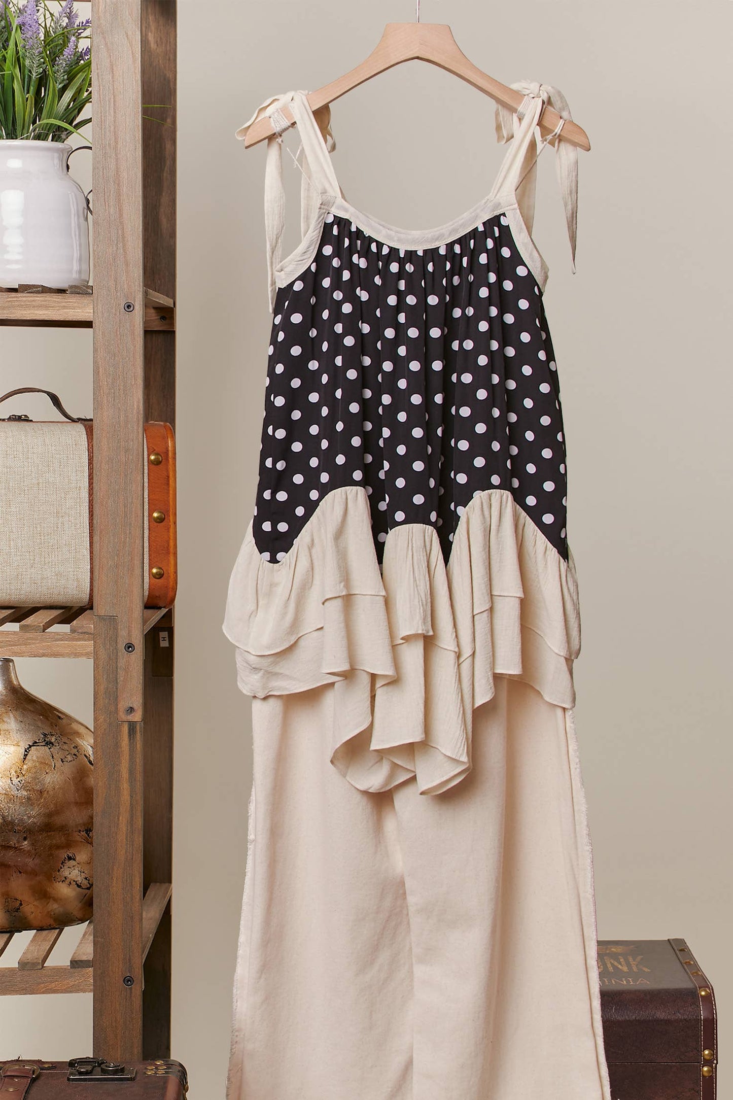 A New Arrival Polka Dot  Layered Tunic: Black