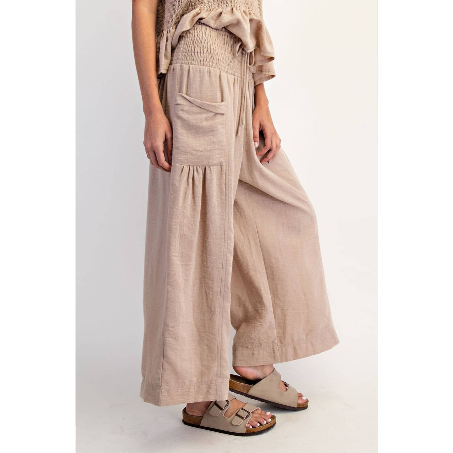 A New Arrival: BAGGY WIDE LEG CROPPED PANTS: Taupe