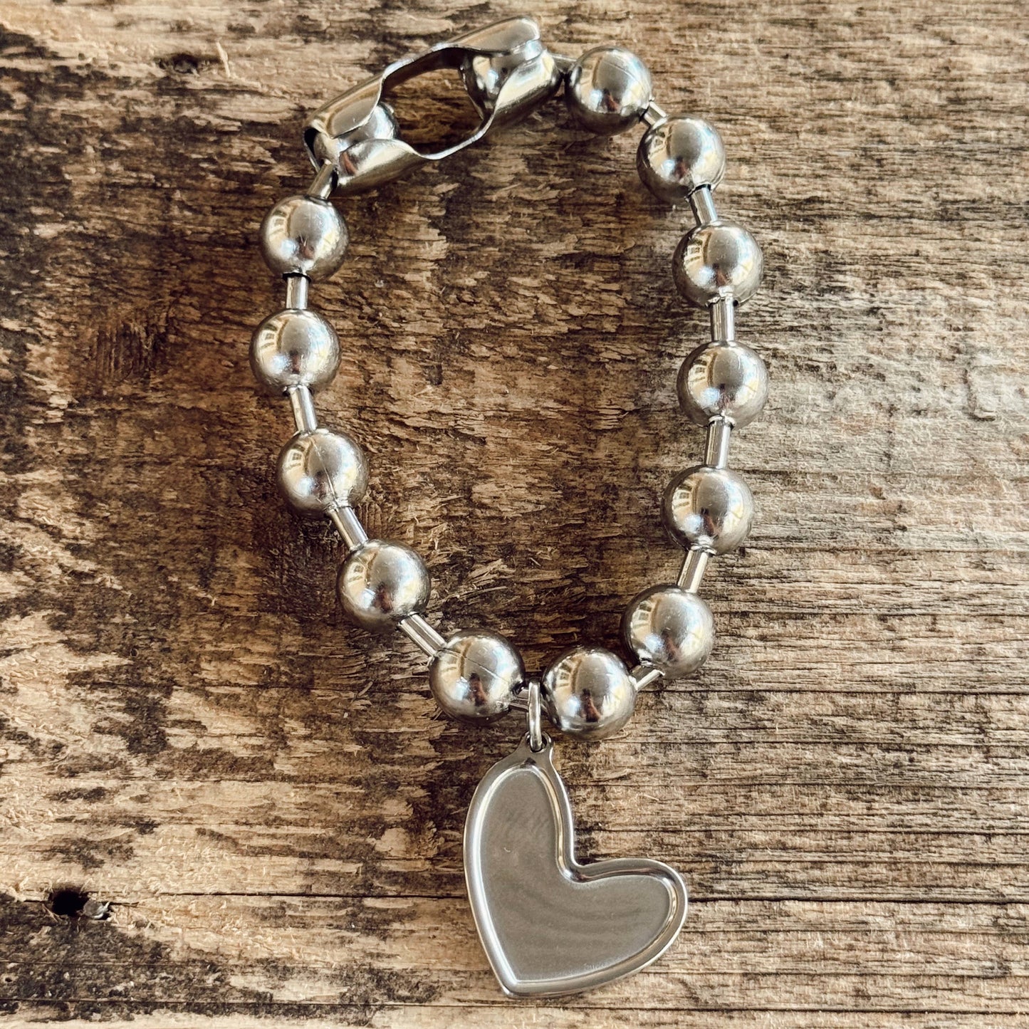 New Large Polished Stainless Steel Heart Charm Bracelet : 7"