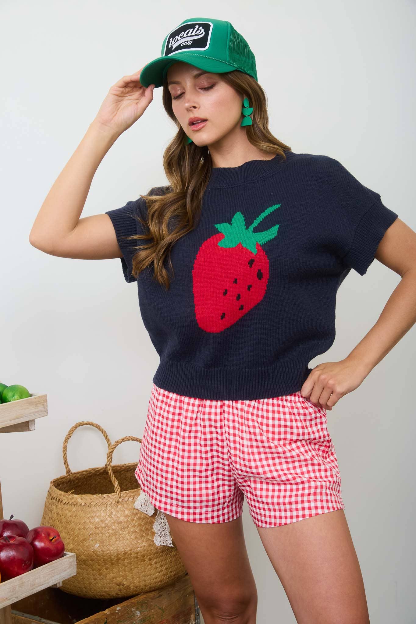Strawberry Motif Short Sleeve Knit Pullover – Navy