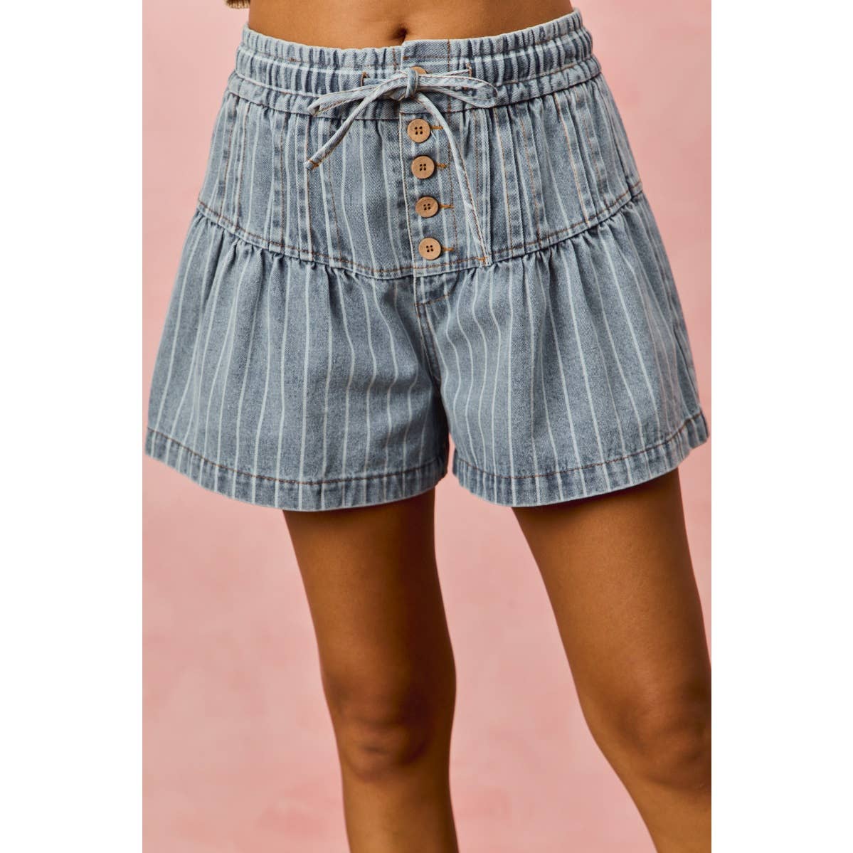 A New Arrival STRIPE FLARED PINTUCK DETAIL DENIM SHORTS