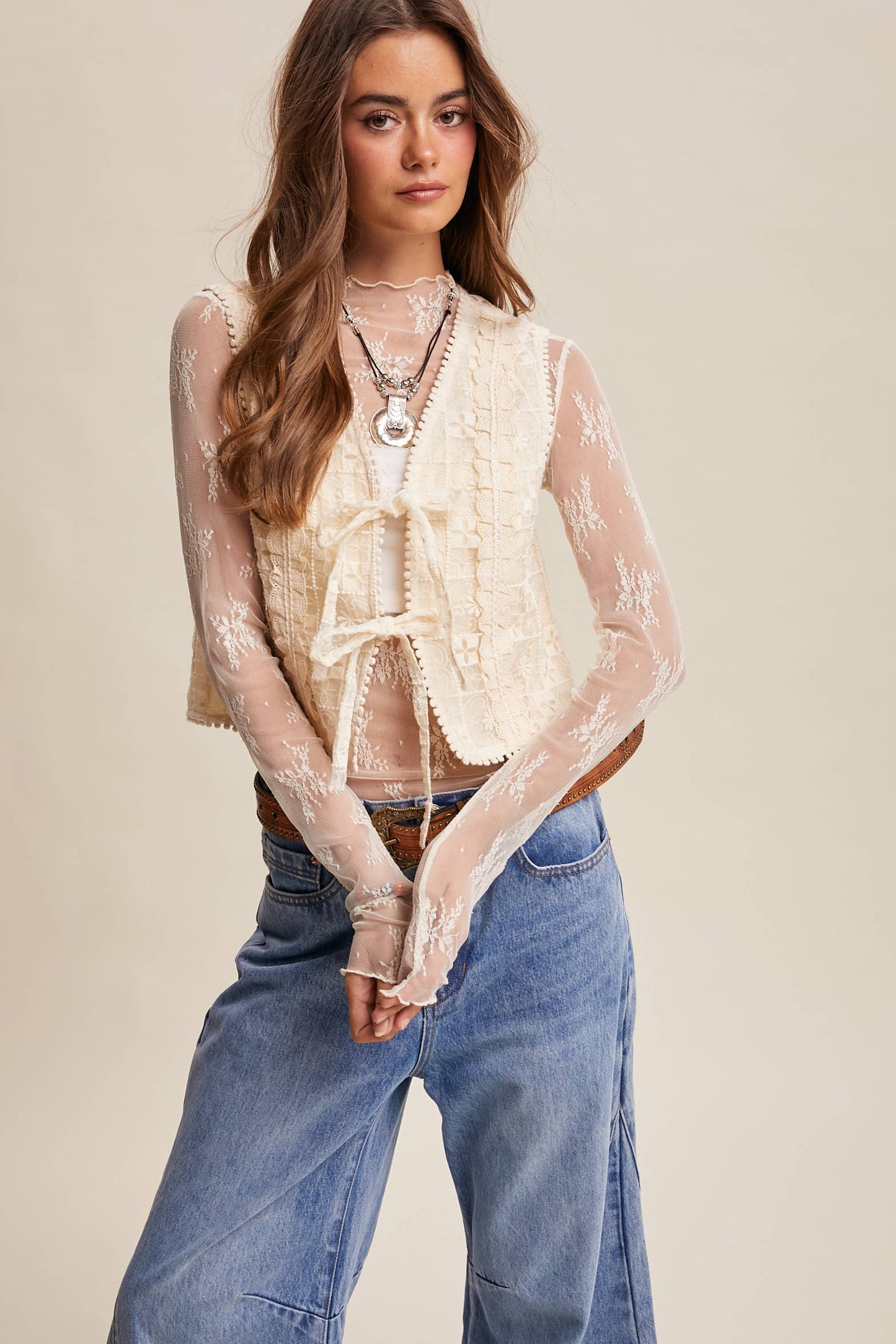 A New Arrival Embroidered Lace Tie-Front : Ecru
