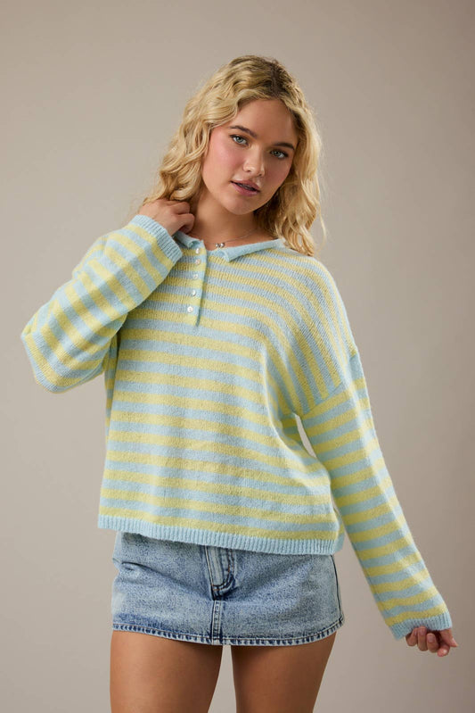 A New Arrival                 LONG SLEEVE ROLLED HEMLINE DETAIL STRIPE HALF BUTTON SWEATER: BLUE-YELLOW STRIPE