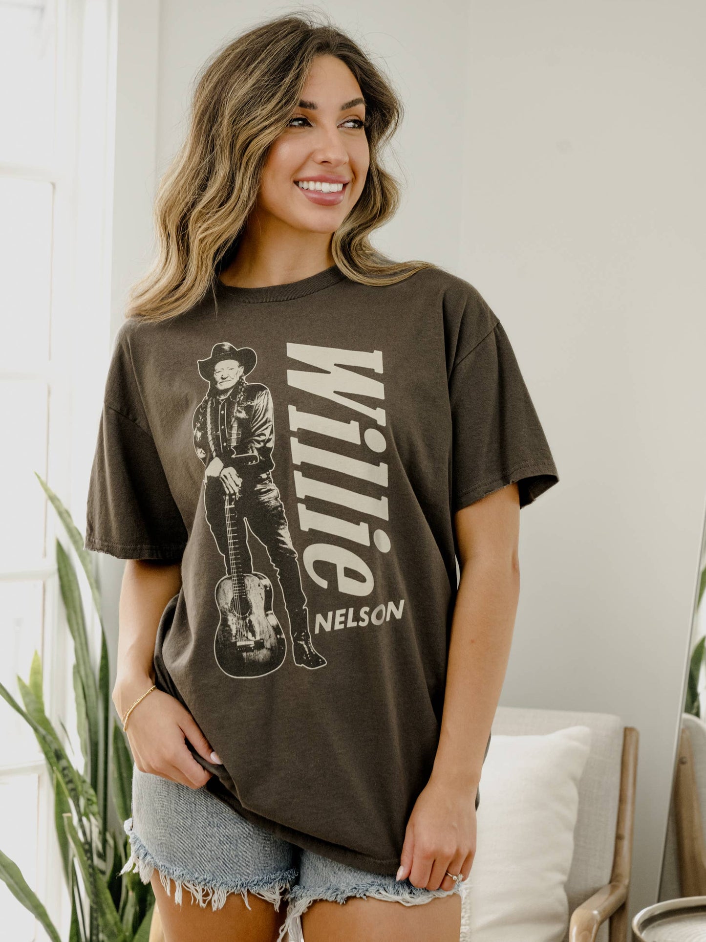 Willie Nelson Stand Charcoal Thrifted Licensed Graphic Tee: XL