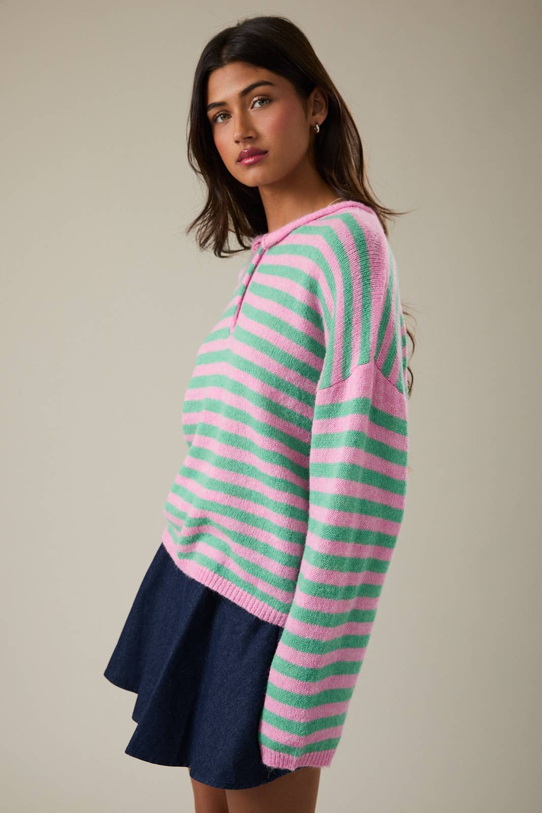 A New Arrival                 LONG SLEEVE ROLLED HEMLINE DETAIL STRIPE HALF BUTTON SWEATER: BLUE-YELLOW STRIPE