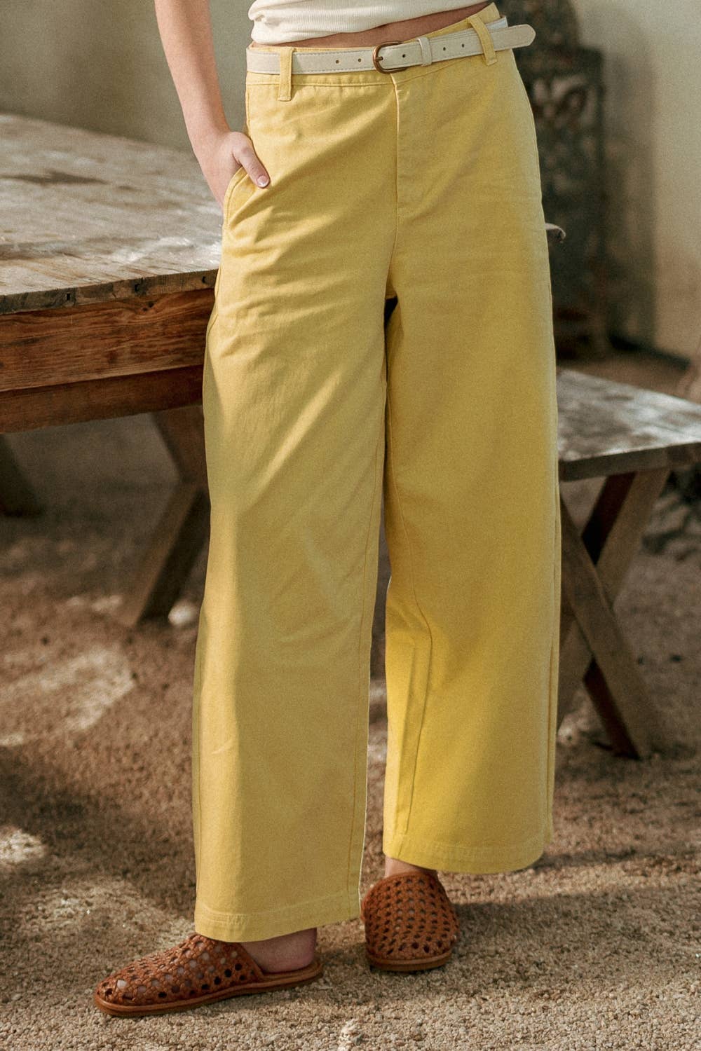 A New Arrival             COTTON BARREL PANTS: LEMON