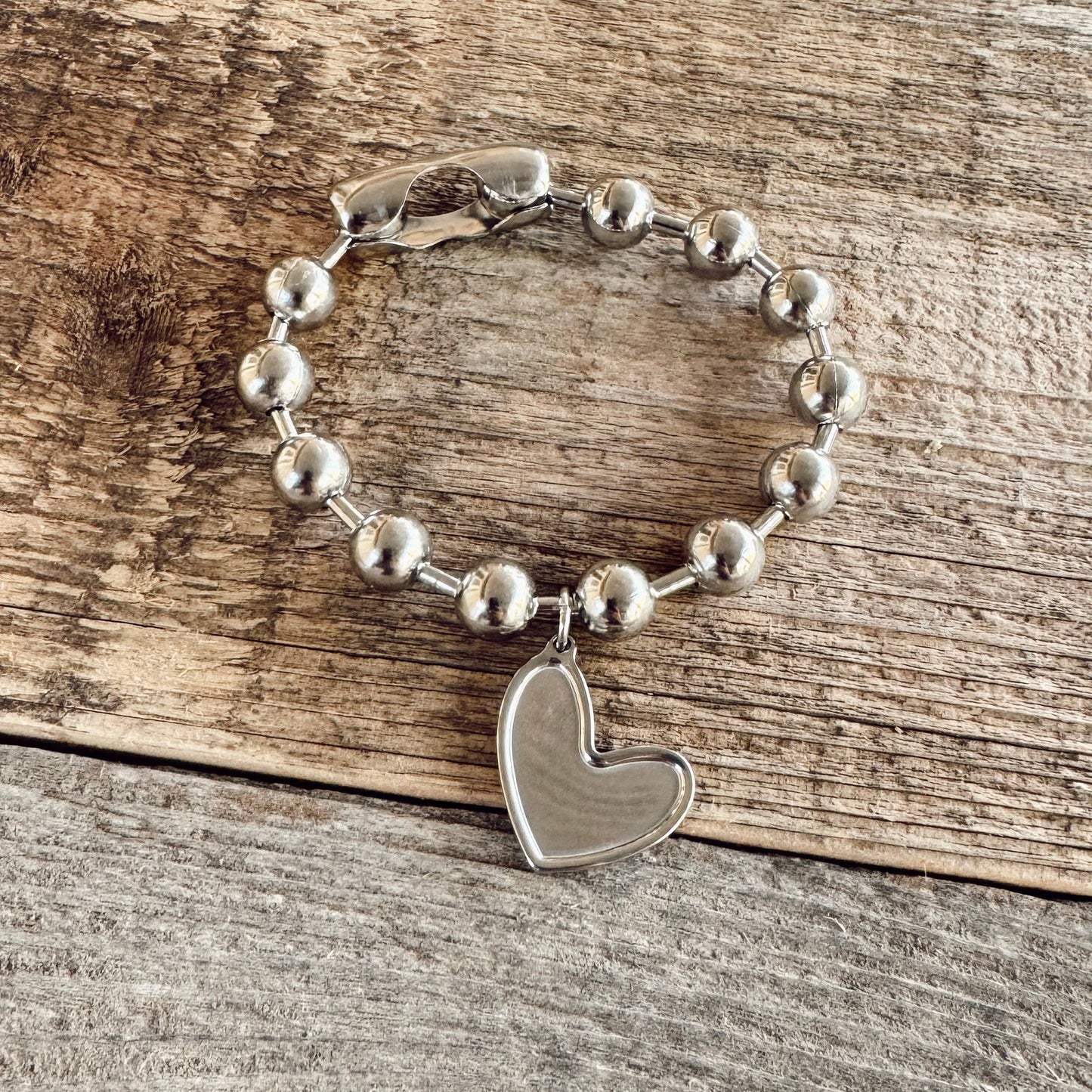 New Large Polished Stainless Steel Heart Charm Bracelet : 7"