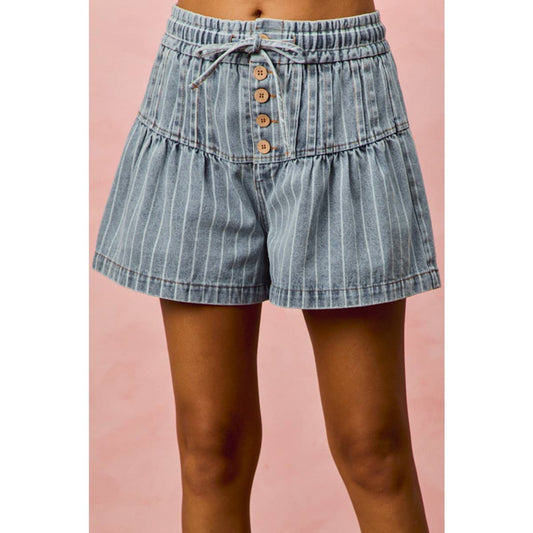 A New Arrival STRIPE FLARED PINTUCK DETAIL DENIM SHORTS