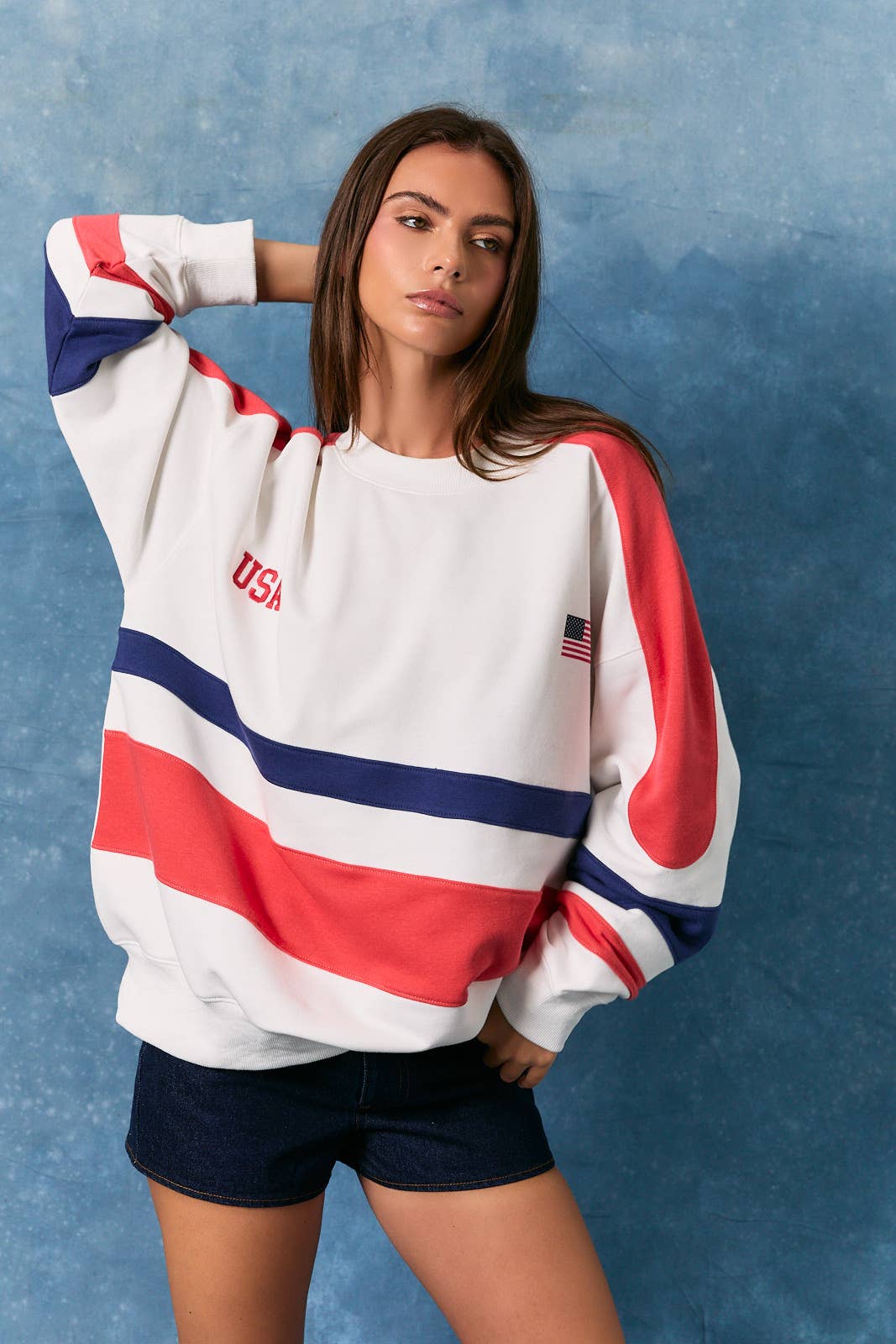 A New Arrival: LONG SLEEVE CREW NECK COLOR BLOCK OVERSIZED SWEATSHIRT: WHITE-RED-NAVY