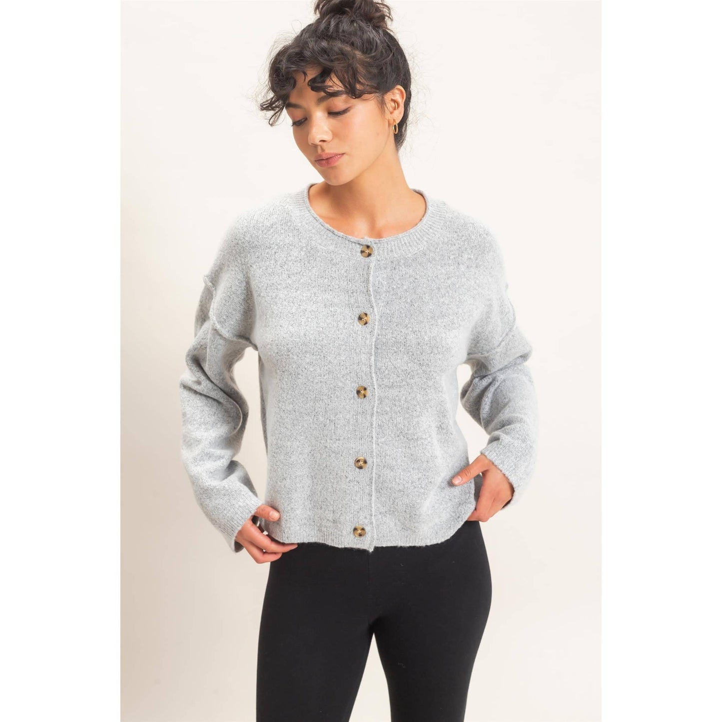 A New Arrival Crew Neck Loose Fit Cardigan: HEATHER GRAY