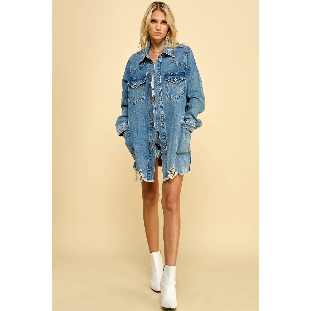 A New Arrival Medium Washed Denim Western Shirts Jacket: Medium Wash