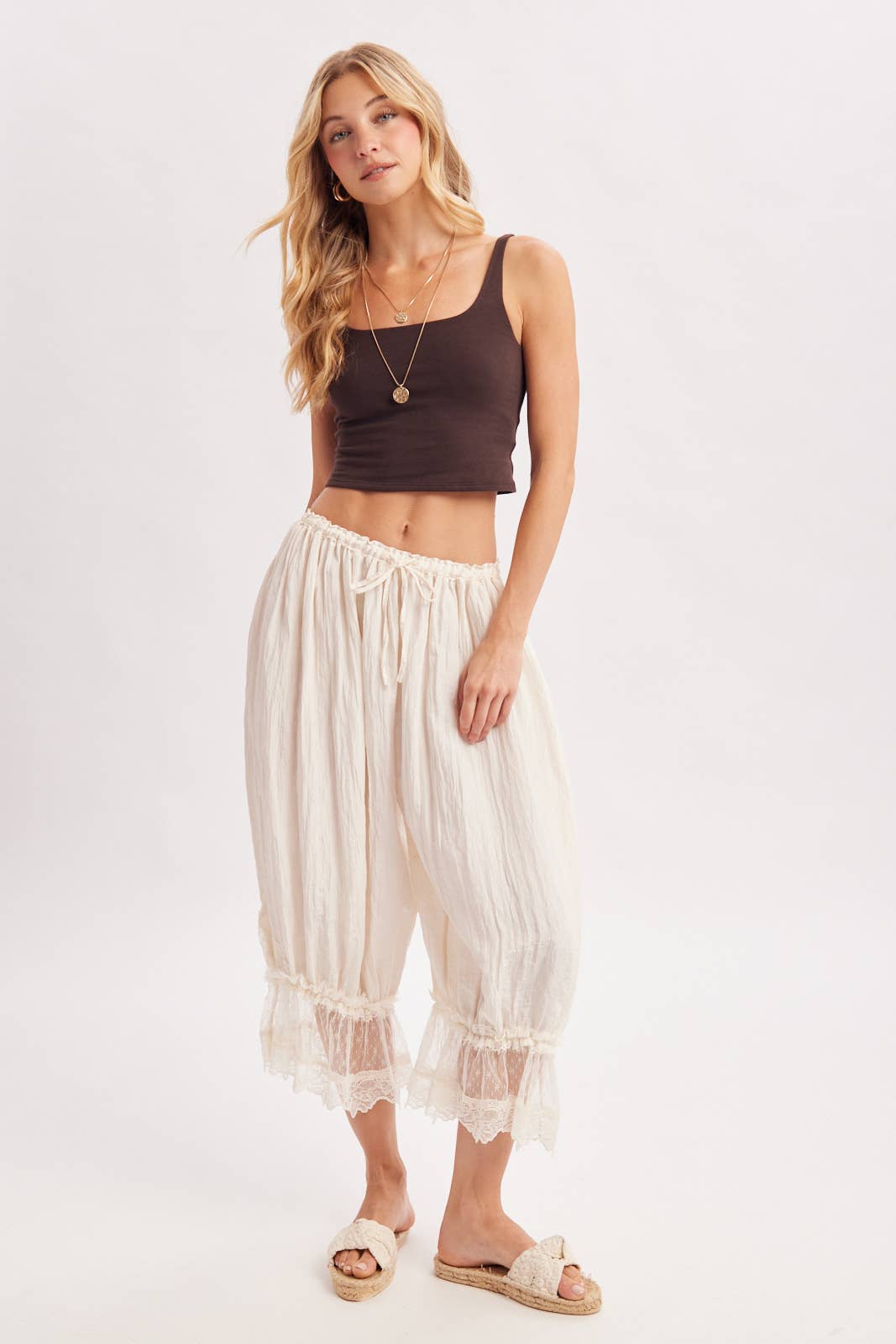A New Arrival                  LACE TRIMMED MIDI BLOOMER PANTS: IVORY