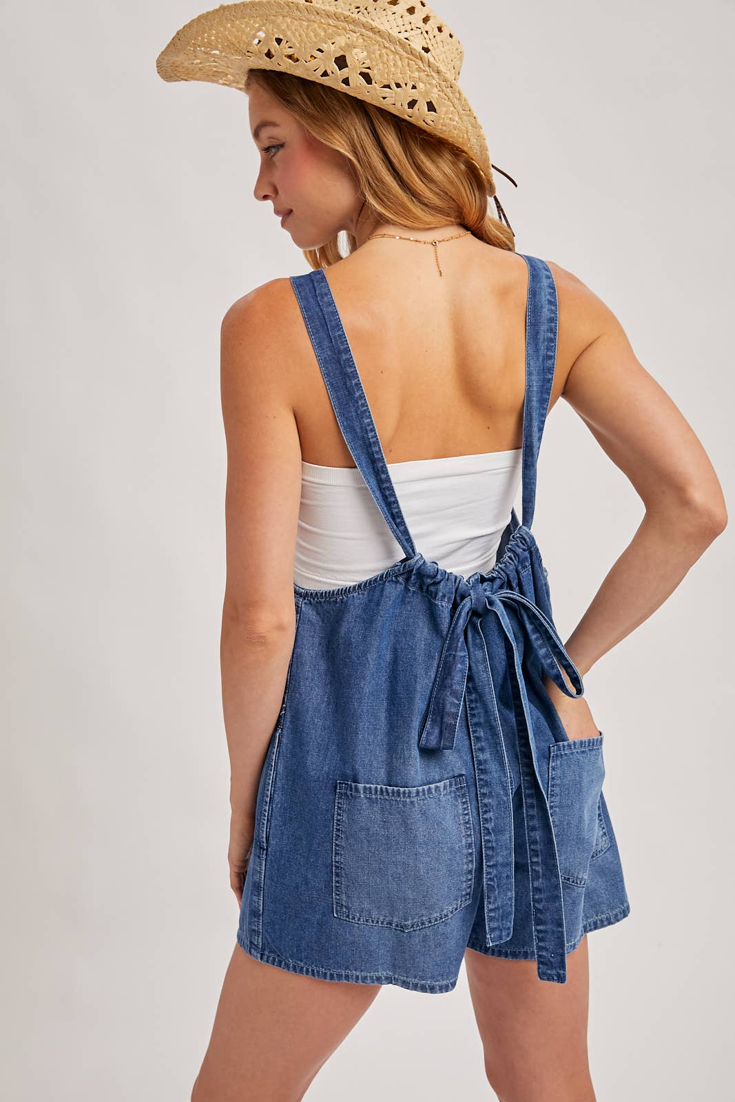 A New Arrival DENIM WASHED SHORTALLS ROMPER: MED.WASH
