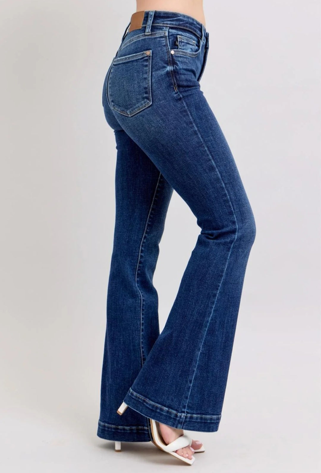 Petite Judy Blue High Waist Trouser Flare Denim
Jeans