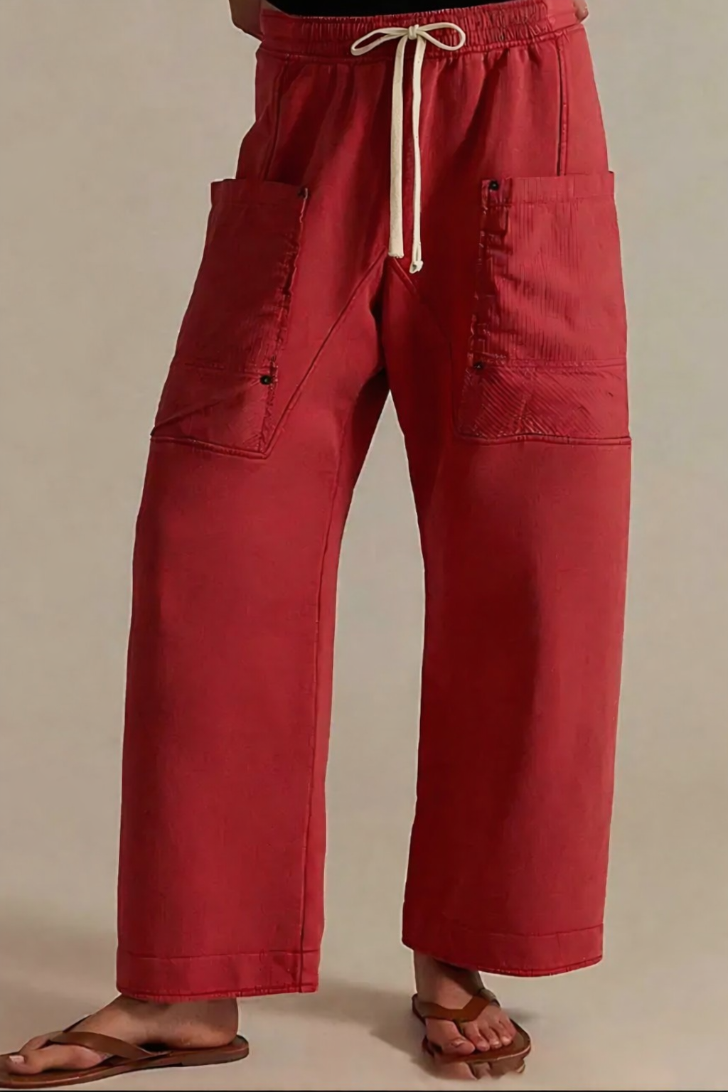 Ladies Straight Leg Sweatpants with Drawstring Pockets