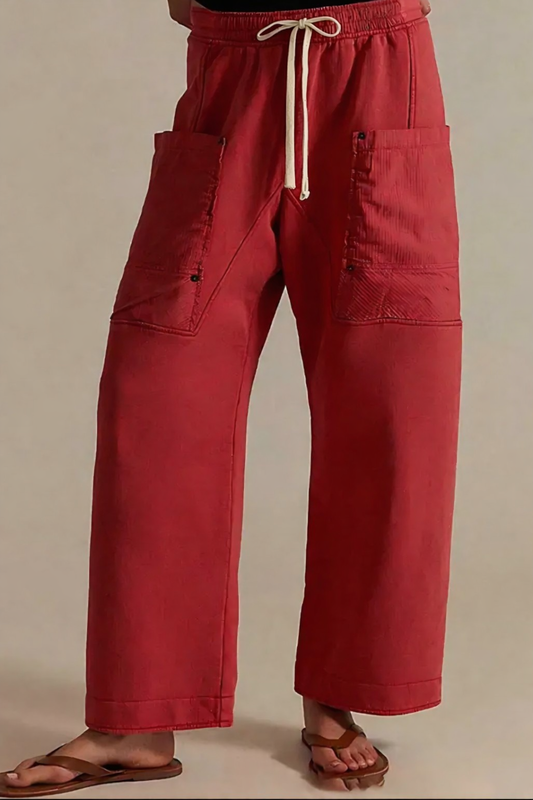 Ladies Straight Leg Sweatpants with Drawstring Pockets
