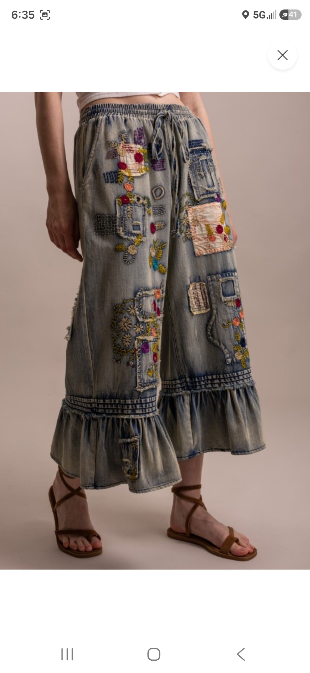 A New Arrival EMBROIDERY PATCHWORK RUFFLE HEM CROPPED PANTS